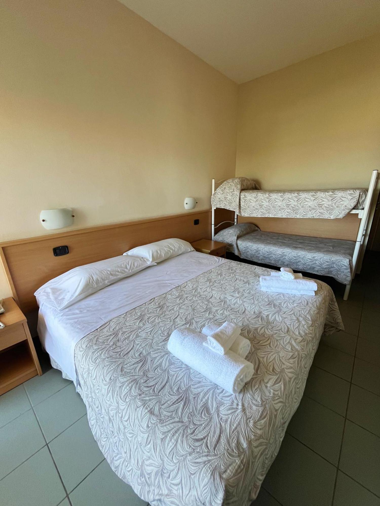 Hotel Nuovo Diana Senigallia Eksteriør bilde
