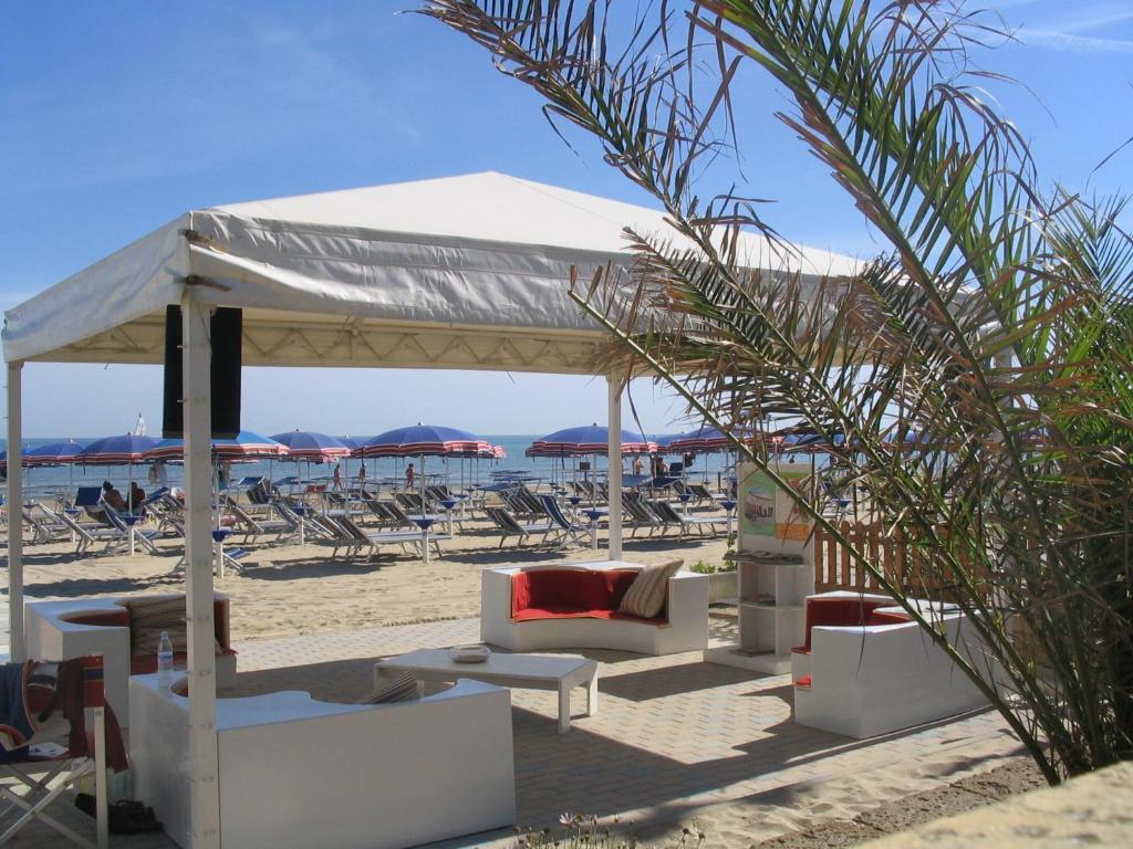Hotel Nuovo Diana Senigallia Eksteriør bilde